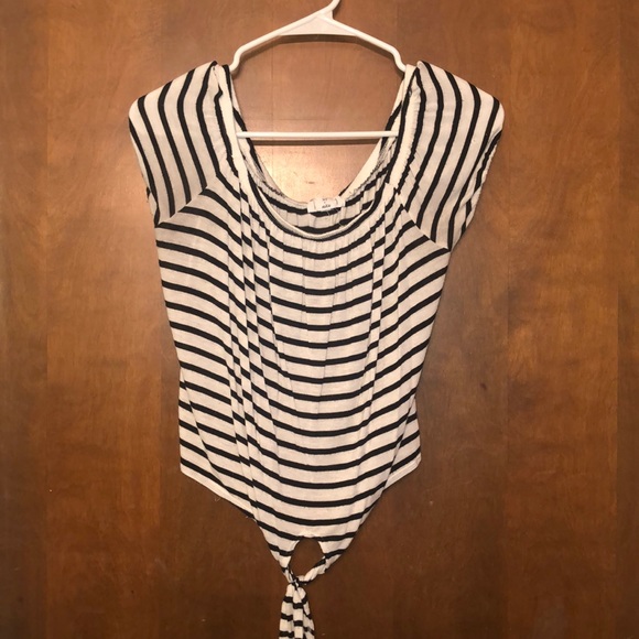 blouse - Picture 1 of 1